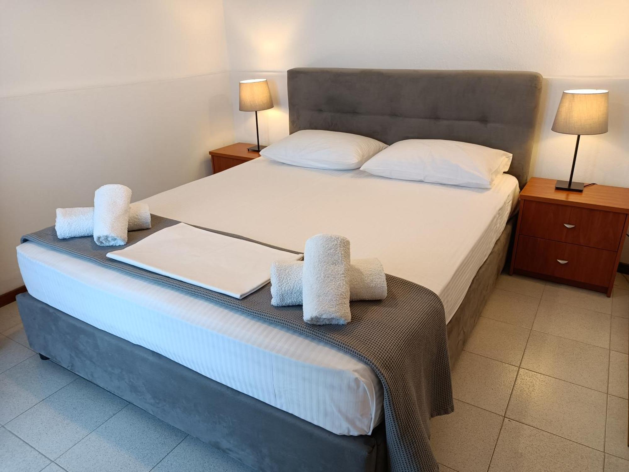 Marios Garden House Apartment Áfitos