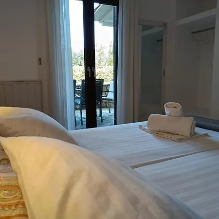 Apartament Marios Garden House Afytos Pokój zdjęcie